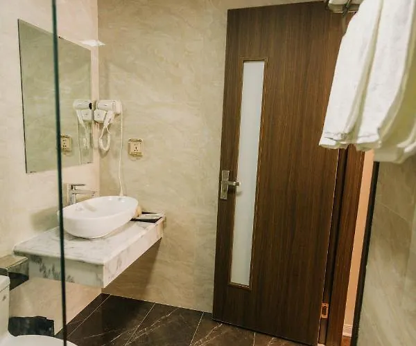 Khách sạn Tâm Thắng